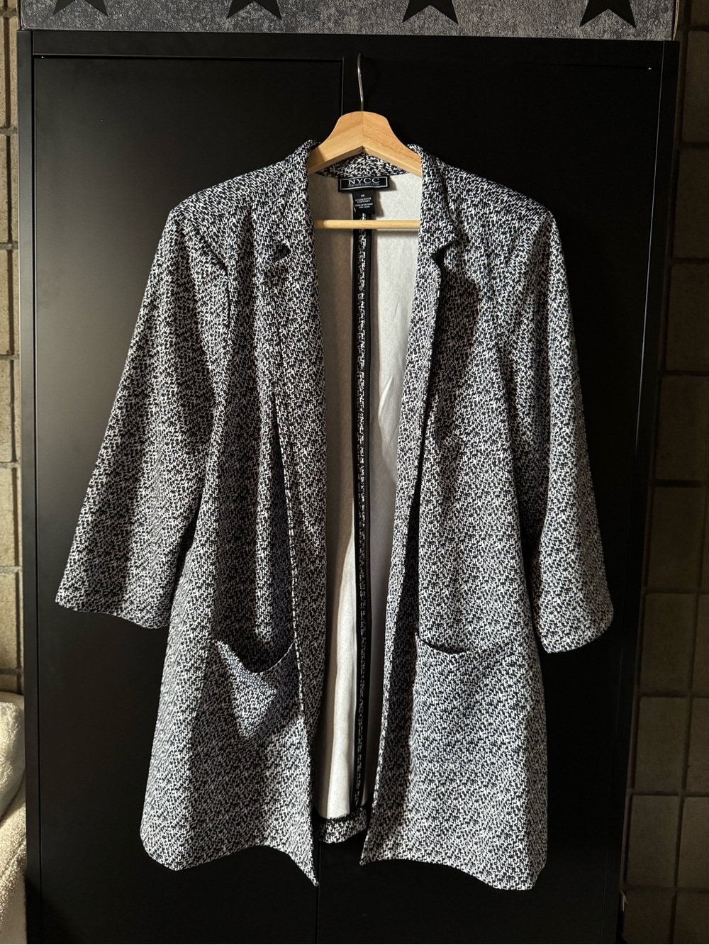 NYCC Black And White Work Coat - Women Large